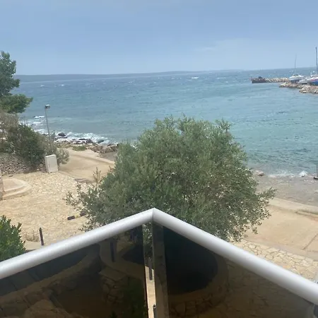 Lucica 360 Sea View Nerezine