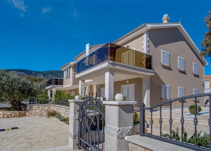 Apartment Lucica 360 Sea View Nerezine