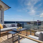 Lucica 360 Sea View Apartment *